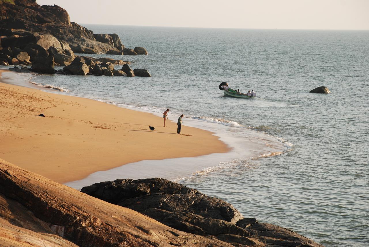 Honey Beach Cottages 고카르나 외부 사진